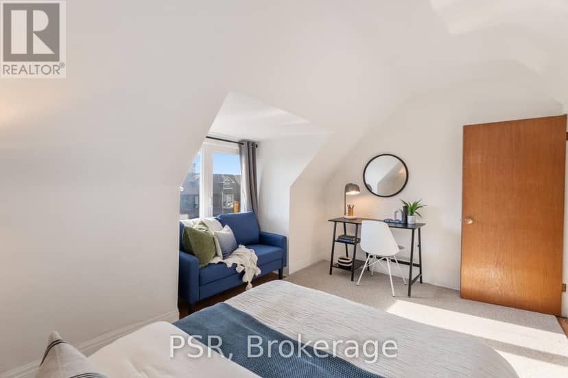 1045 Ossington Avenue — photo 31 of 40