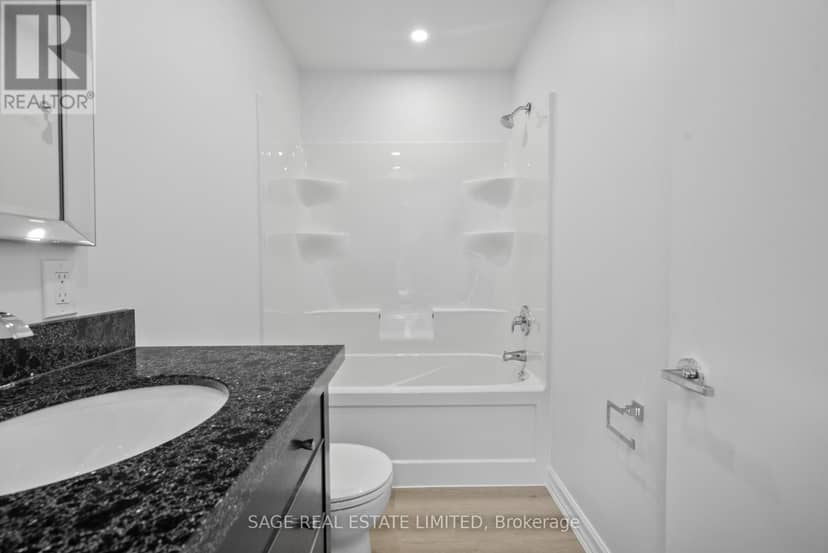 25 Chamberlain Avenue — photo 21 of 40
