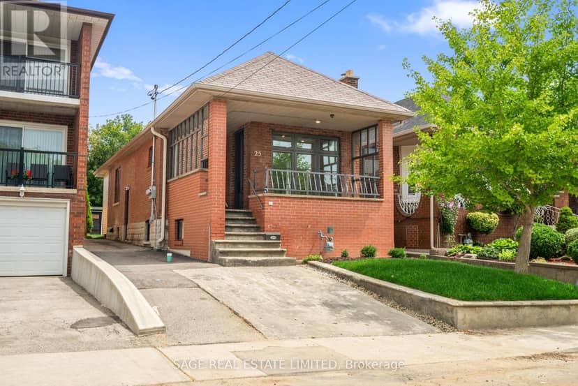25 Chamberlain Avenue, Toronto, photo 4