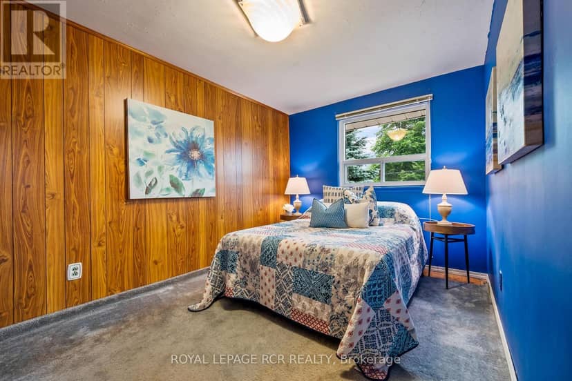 7 Cardwell Street — photo 15 of 27