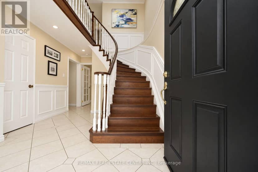 32 McKinnon Avenue, Halton Hills, photo 3
