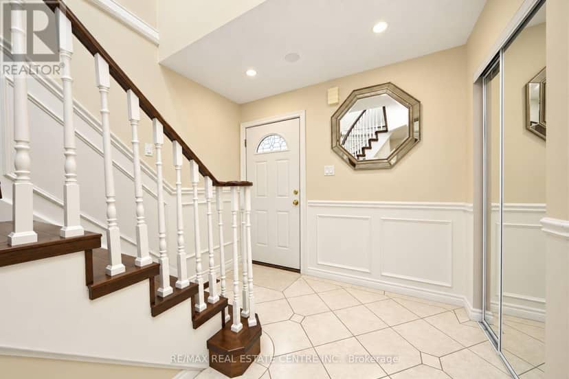 32 McKinnon Avenue, Halton Hills, photo 4