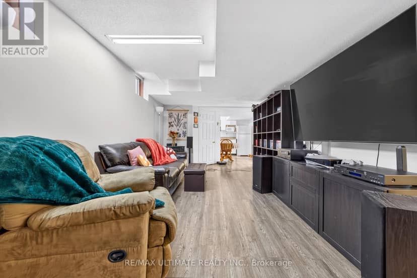 96 Cresthaven Road — photo 35 of 40