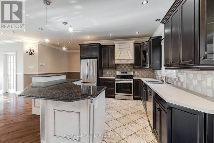 591 Du Parc Road, Champlain, photo 7