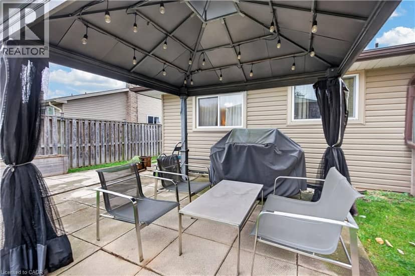 38 SOUTHGLEN Road — photo 37 of 40