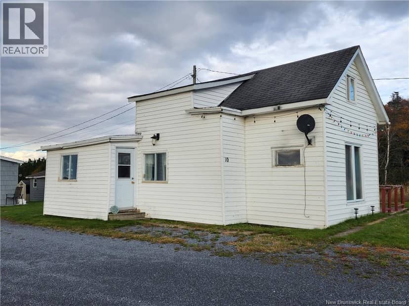 10-14 Seacoast Lane — photo 27 of 40