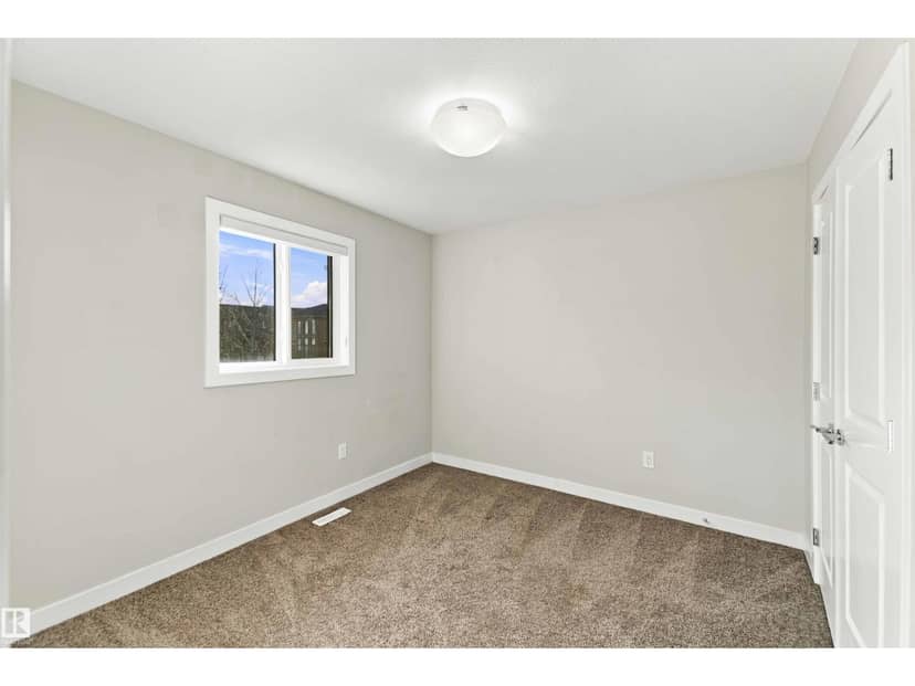 7 Amesbury WD — photo 26 of 40