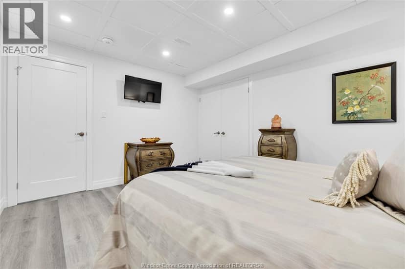 494 Martinique Avenue — photo 33 of 40