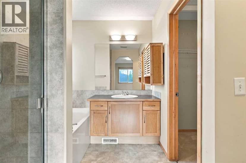 209 Tuscany Ravine Road NW — photo 25 of 38