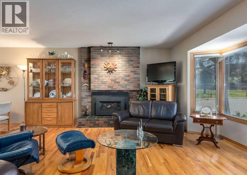 4808 Valiant Drive NW, Calgary, photo 4