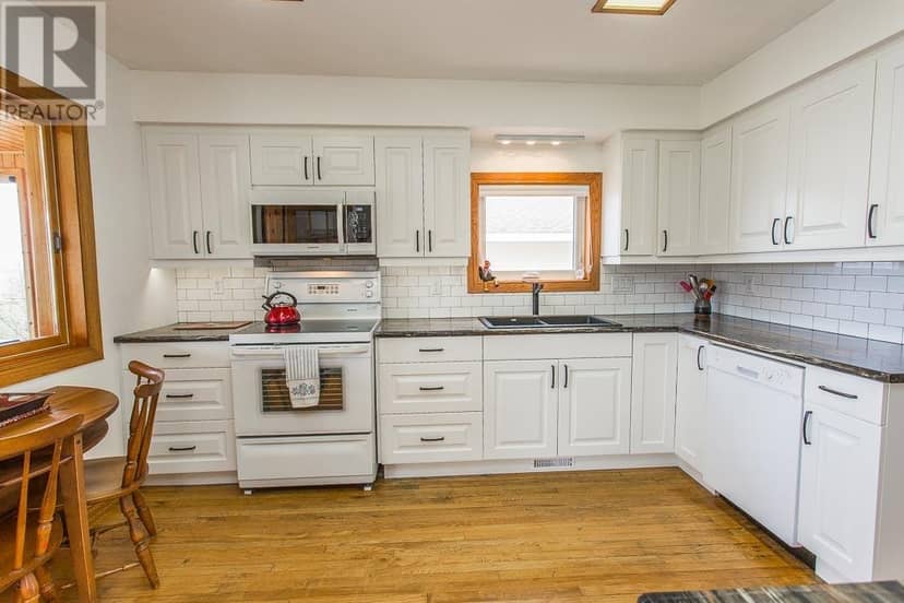 1173 Richards ST, St. Joseph Township, Richards Landing, photo 7