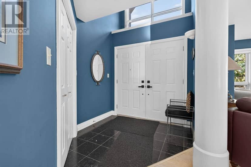 63 Mount Pleasant CT — photo 17 of 40