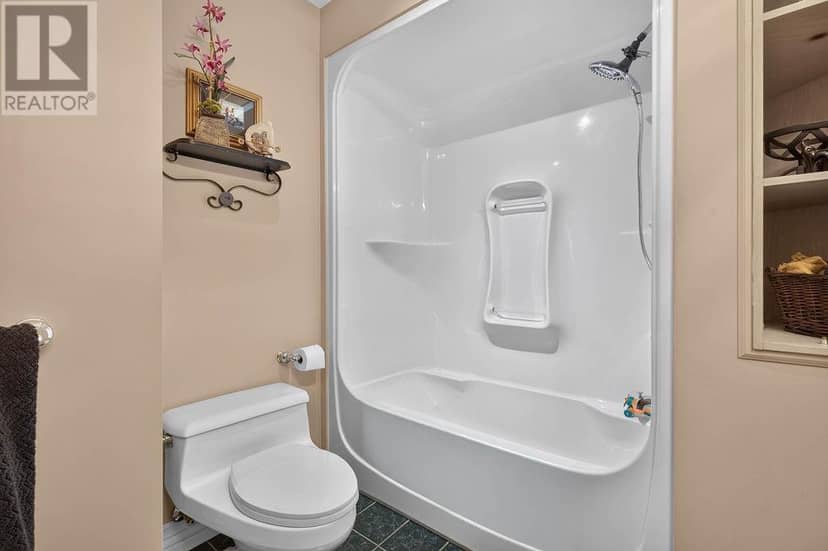 63 Mount Pleasant CT — photo 40 of 40