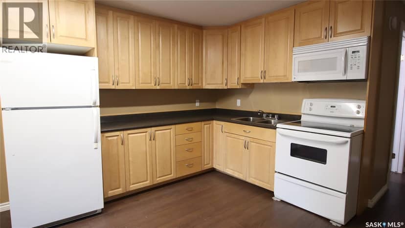 505 Main STREET — photo 6 of 12