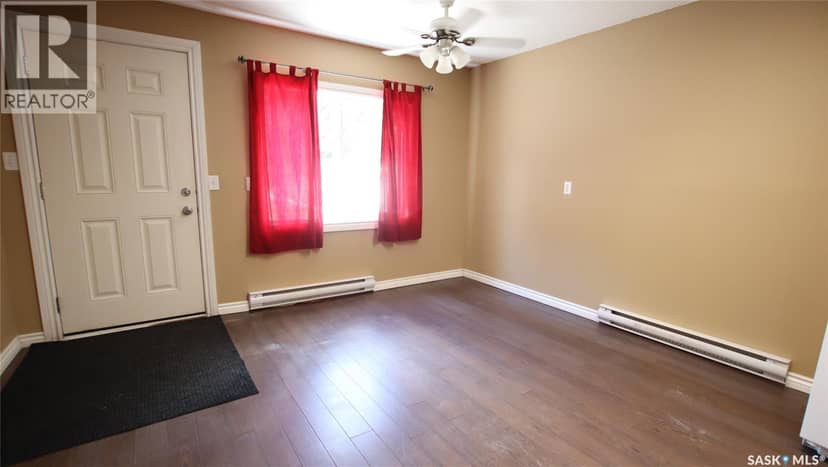 505 Main STREET — photo 7 of 12