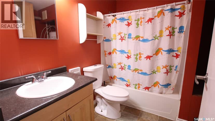 505 Main STREET — photo 8 of 12