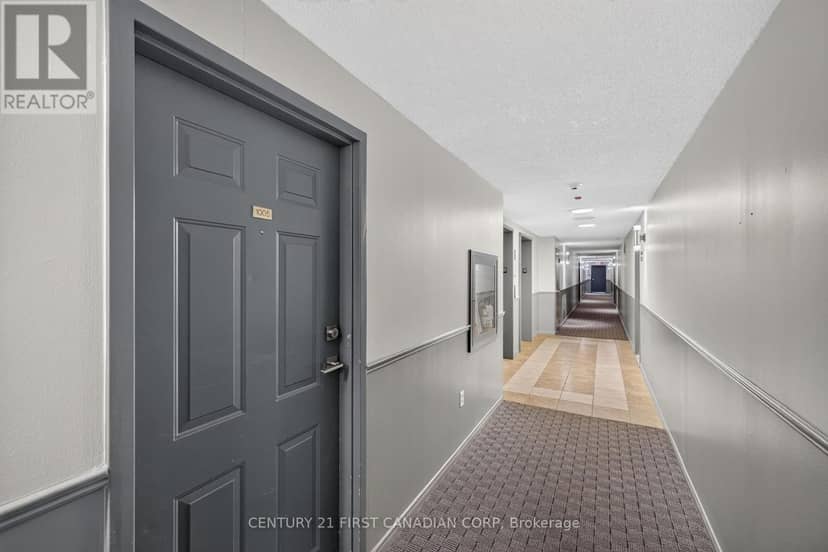 1005 - 30 Chapman Court, London North, photo 5