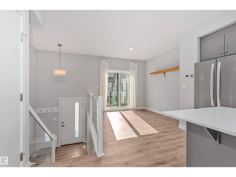 #17 1729 Keene Cr SW — photo 9 of 40