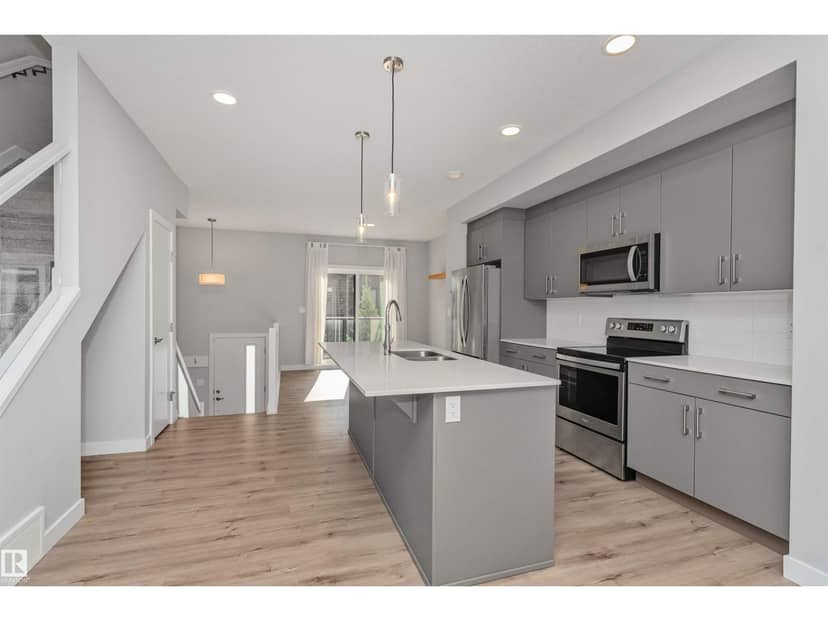 #17 1729 Keene Cr SW — photo 19 of 40