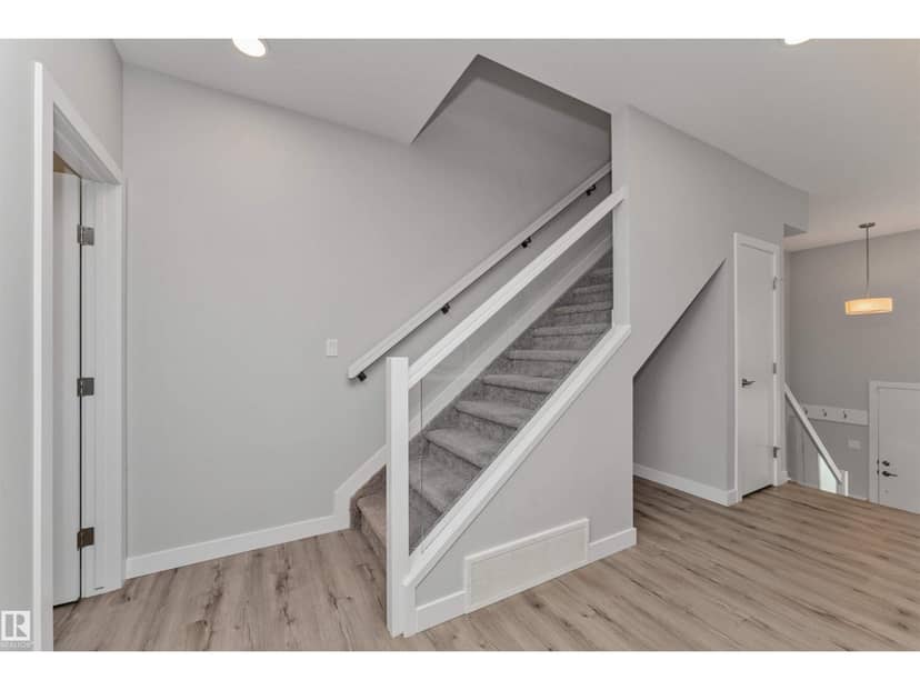 #17 1729 Keene Cr SW — photo 27 of 40