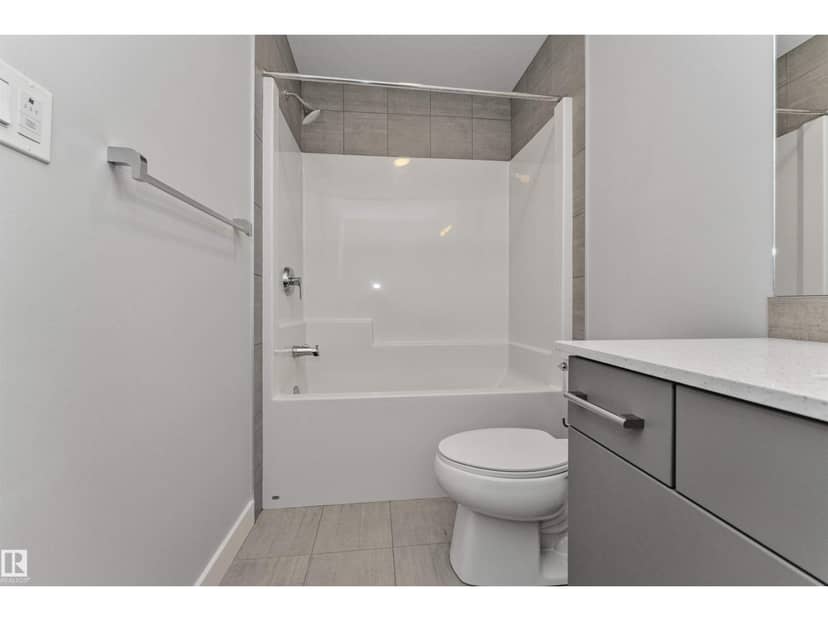 #17 1729 Keene Cr SW — photo 38 of 40