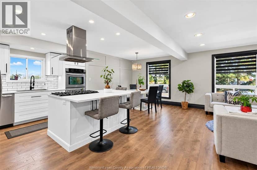 2675 Jefferson Boulevard, Windsor, photo 5