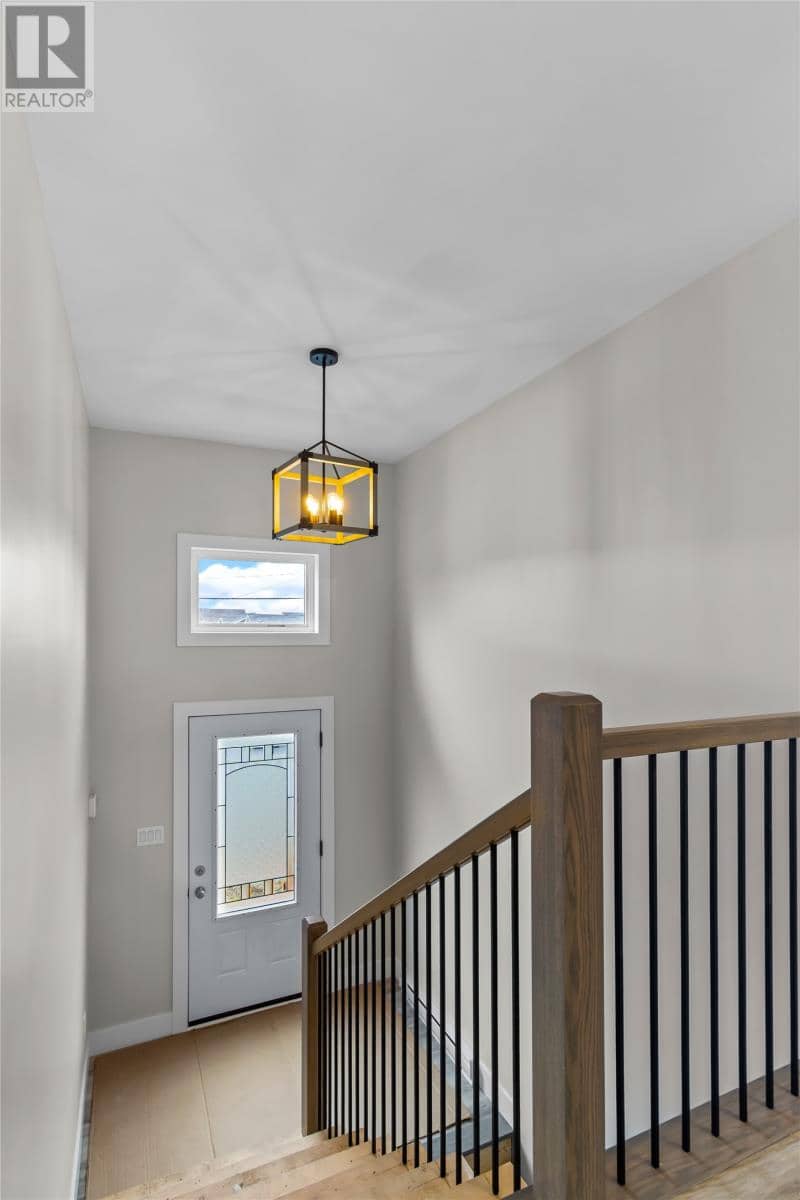 8 McGraths Road — photo 16 of 26