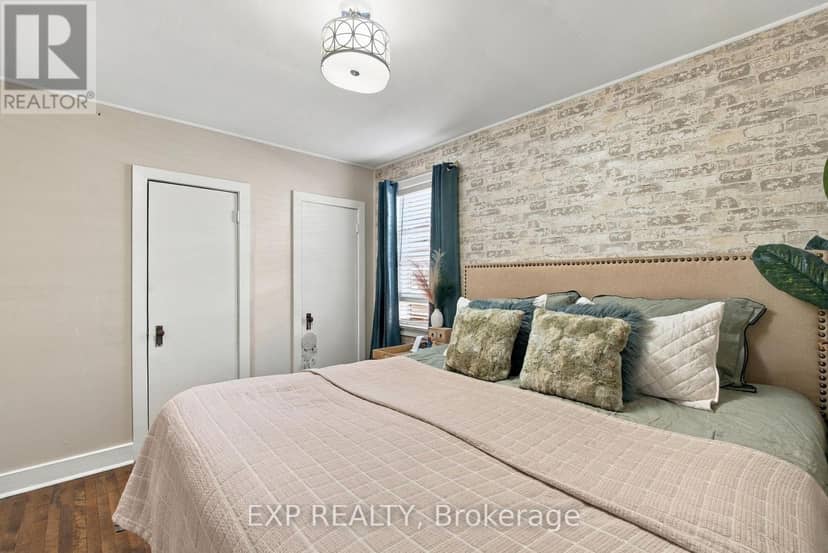 187 Bertie Street — photo 20 of 40