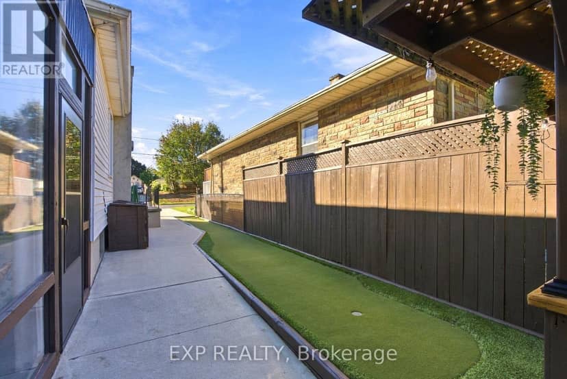187 Bertie Street — photo 35 of 40