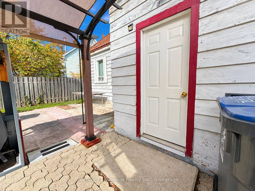 609 Van Norman Street, Thunder Bay, photo 3