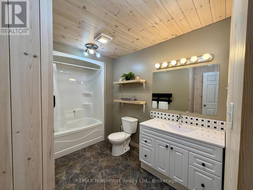 985 Muriel Lake Road — photo 23 of 36
