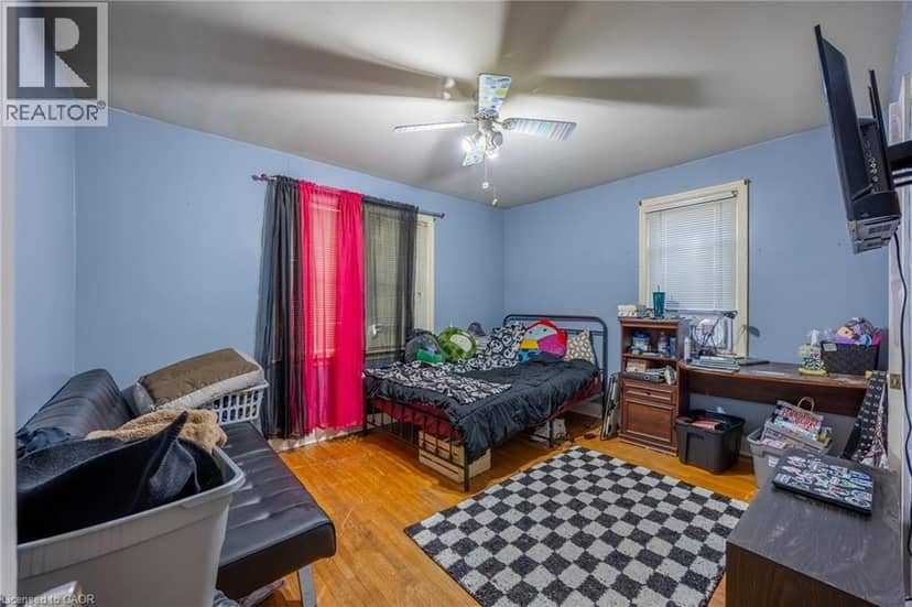 739 JAMES Street — photo 11 of 29