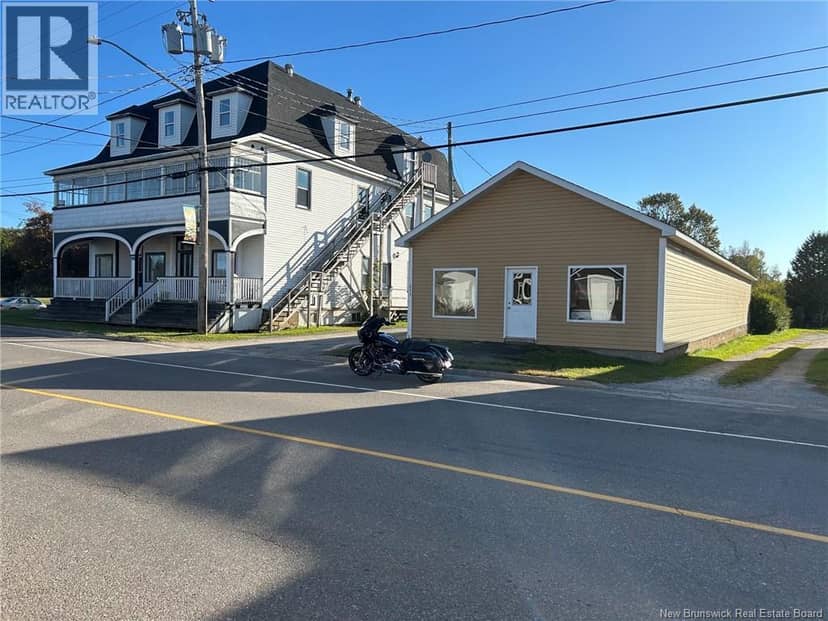 213 Route 124, Norton, photo 2