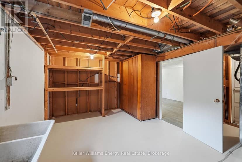 877 Capri Court — photo 31 of 40