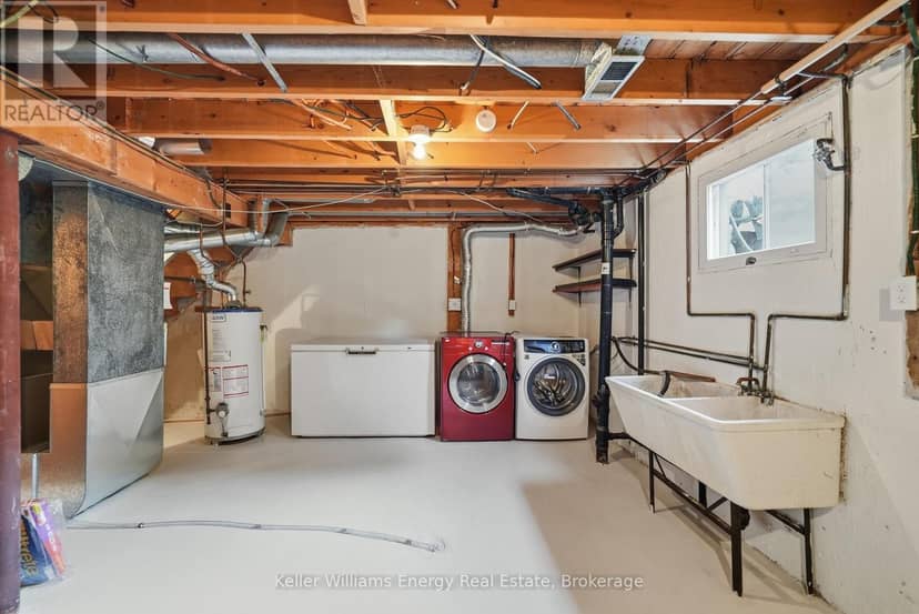 877 Capri Court — photo 32 of 40