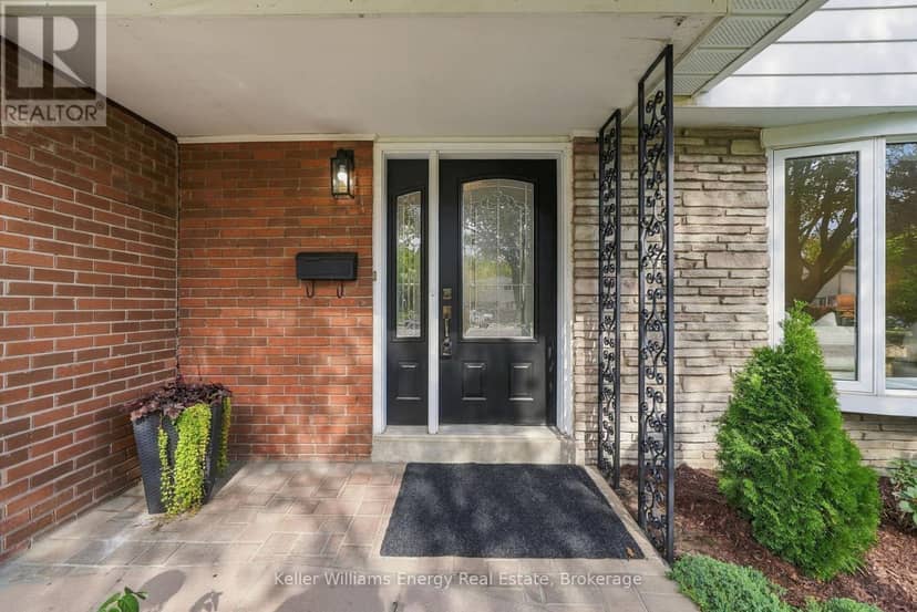 877 Capri Court, Oshawa, photo 7
