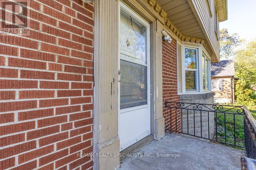 970 Concession Street — photo 17 of 40