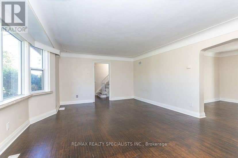 970 Concession Street — photo 23 of 40