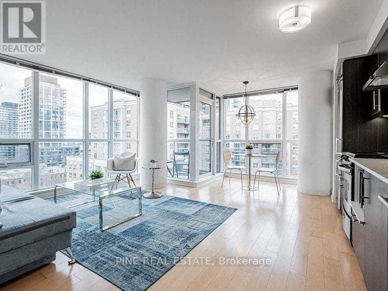 1103 - 320 Richmond Street E, Toronto, photo 2