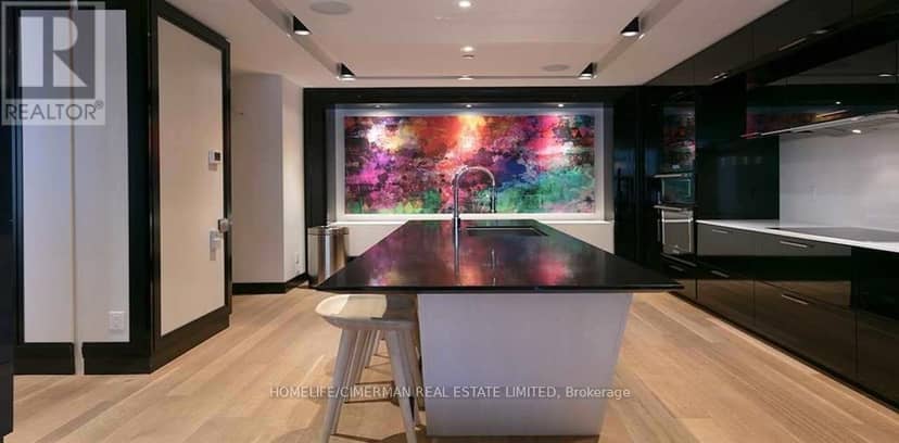 2603 - 30 Roehampton Avenue E — photo 13 of 19
