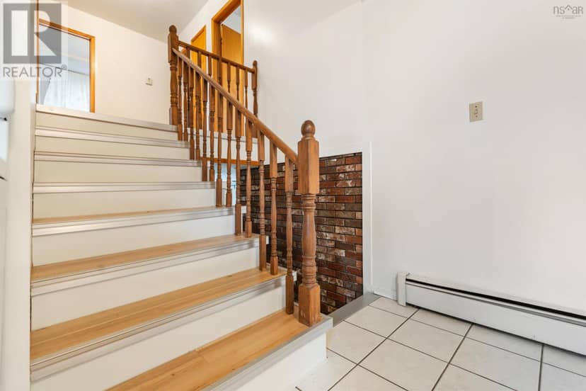 163 York Street — photo 19 of 40