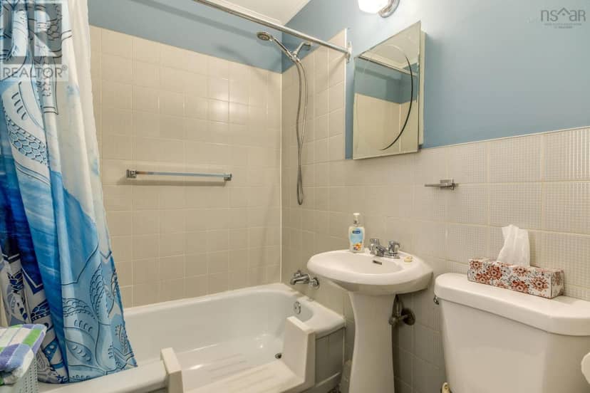 6980 Cook Avenue — photo 19 of 36