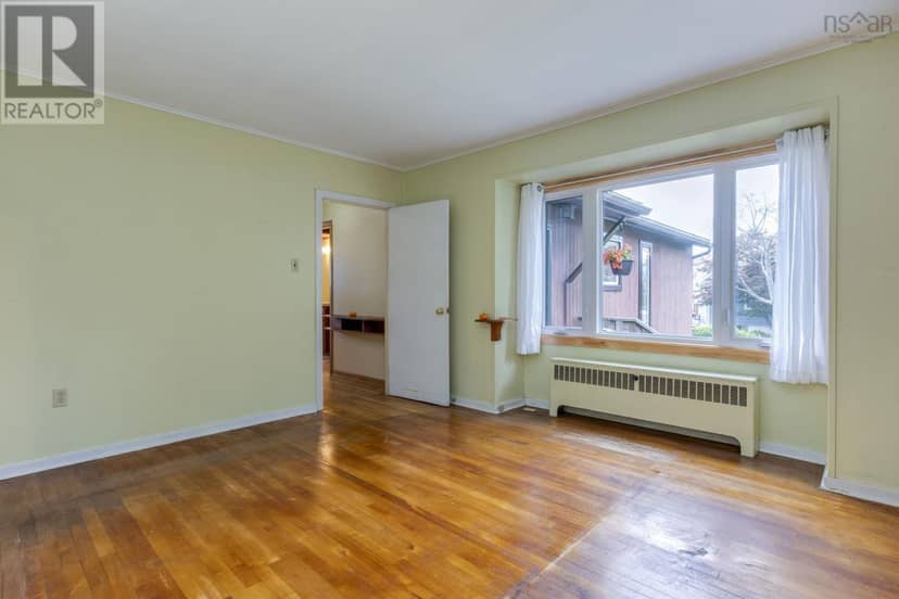 6980 Cook Avenue — photo 6 of 36