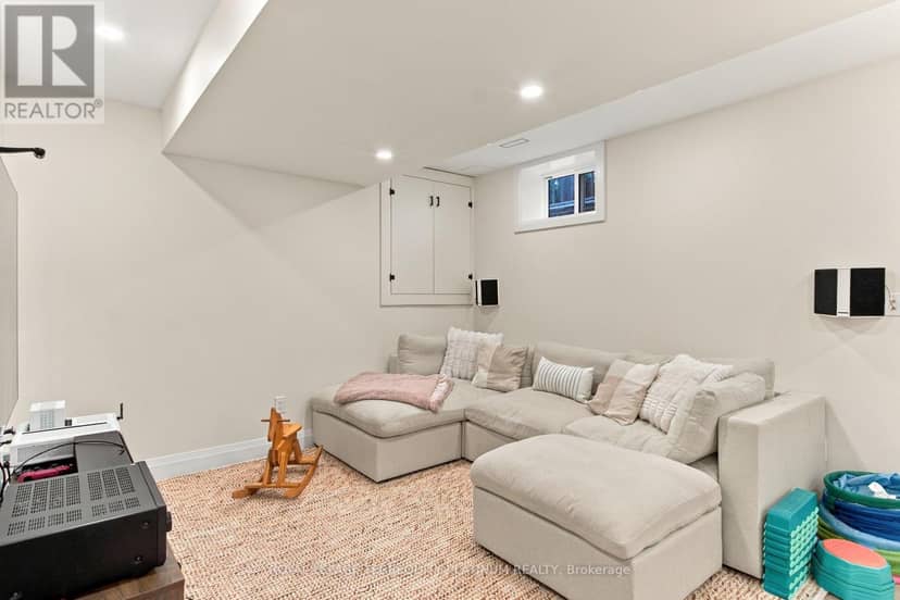 493 Mortimer Avenue — photo 18 of 26