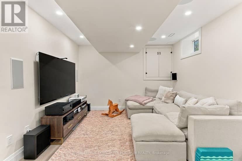 493 Mortimer Avenue — photo 19 of 26