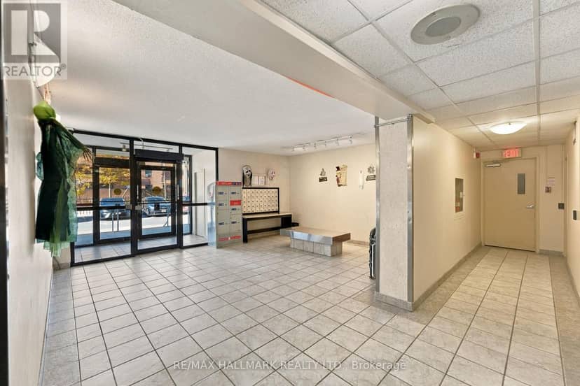 704 - 207 Galloway Road — photo 28 of 34