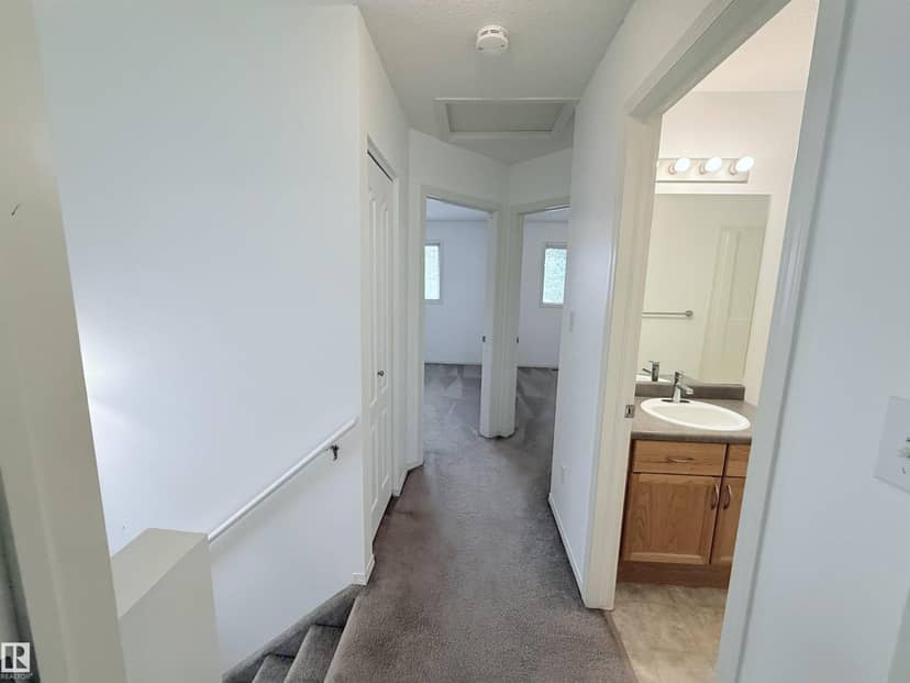 1920 37 AV NW — photo 34 of 40