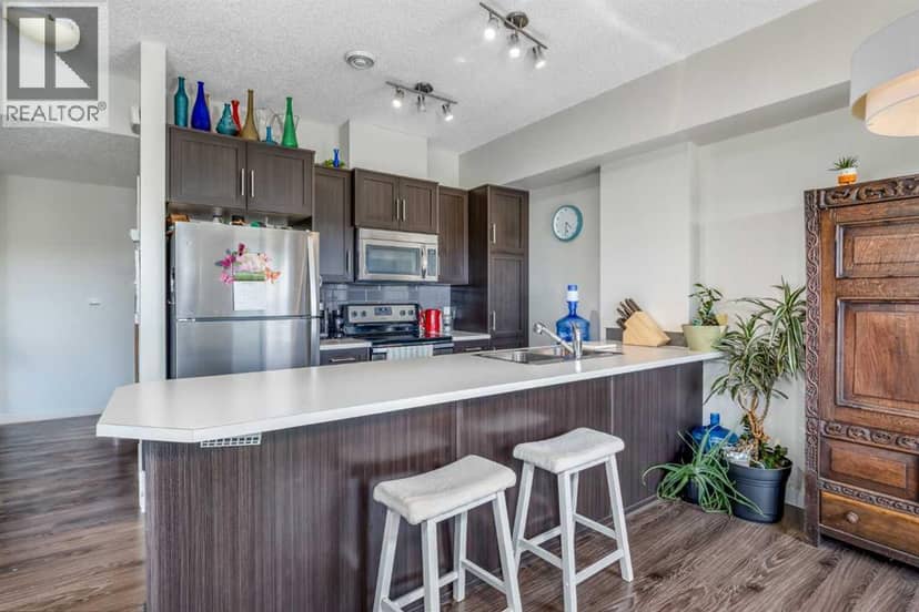 309, 250 FIRESIDE View, Cochrane, photo 4