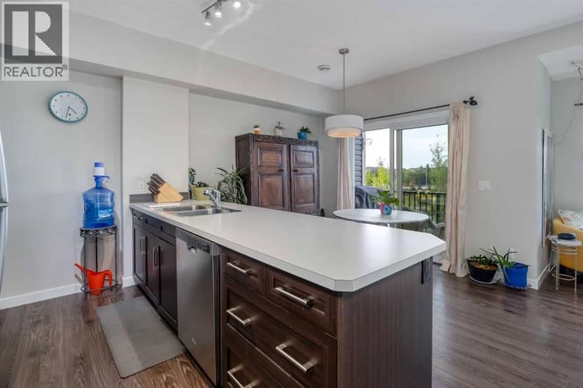 309, 250 FIRESIDE View, Cochrane, photo 5