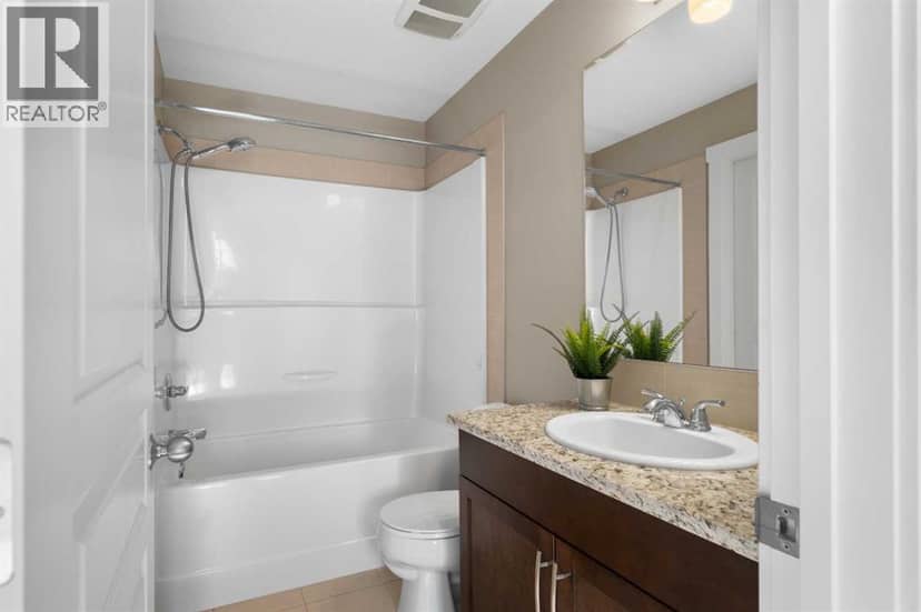 235 Mckenzie Towne Link SE — photo 23 of 40